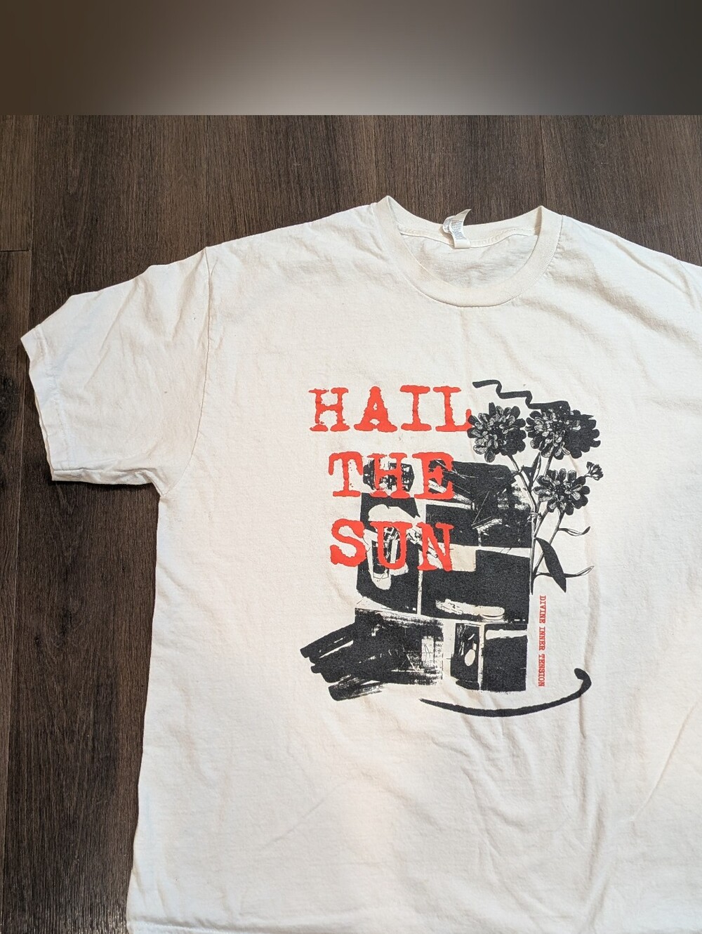 American Apparel sz. XL white Hail The Sun band t-shirt